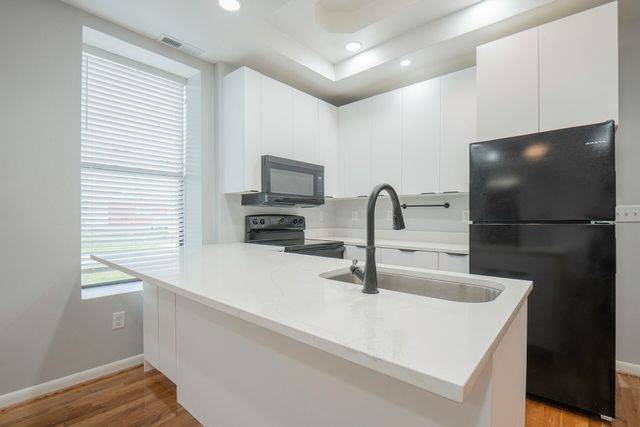 802 Central Avenue 4, Chattanooga, TN 37403