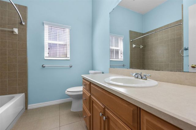 8336 SW 8TH PLACE, Gainesville, FL 32607