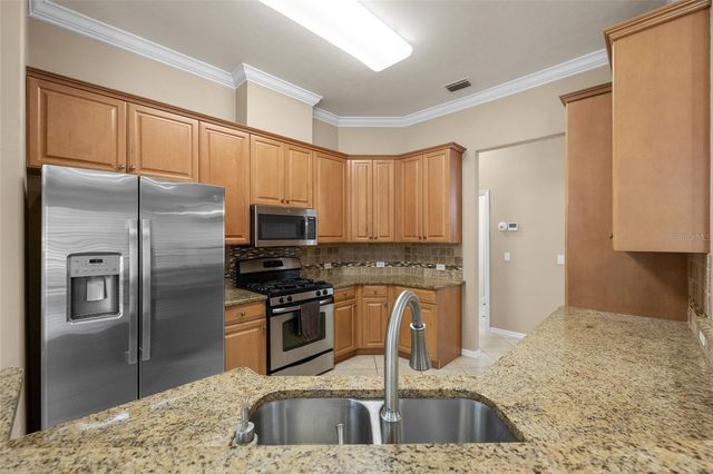 8336 SW 8TH PLACE, Gainesville, FL 32607
