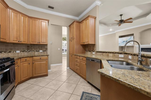 8336 SW 8TH PLACE, Gainesville, FL 32607