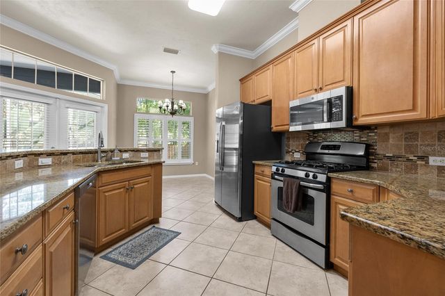 8336 SW 8TH PLACE, Gainesville, FL 32607