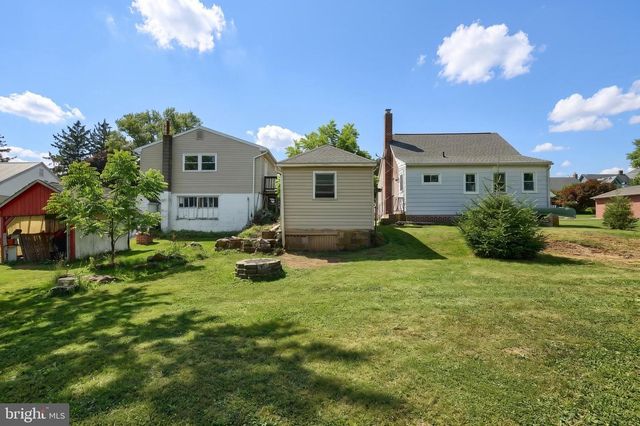 101 S FERN AVE, Dallastown, PA 17313