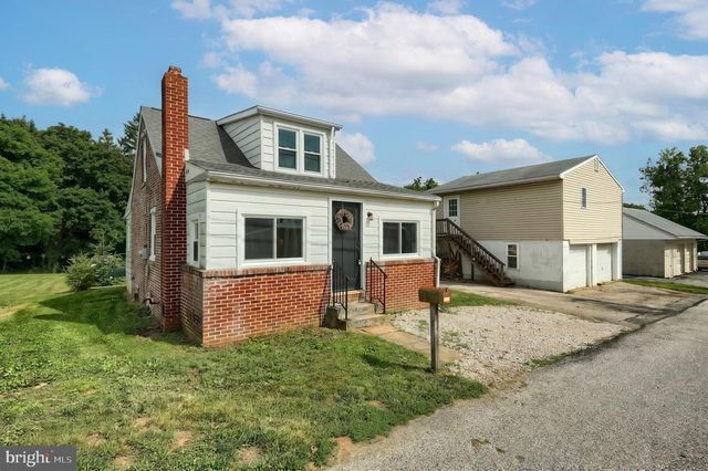101 S FERN AVE, Dallastown, PA 17313