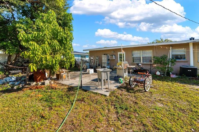 2612 22ND STREET W, Bradenton, FL 34205