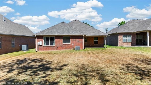 2706 Dyllan Court, Fort Smith, AR 72908