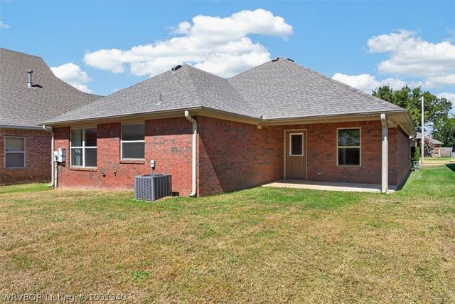2706 Dyllan Court, Fort Smith, AR 72908