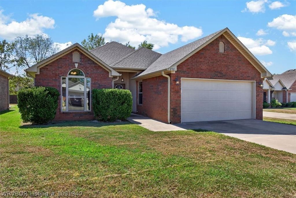 2706 Dyllan Court, Fort Smith, AR 72908
