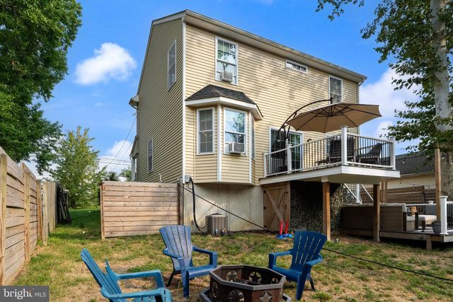 1054 KINGS HWY, West Deptford, NJ 08086