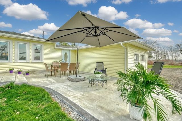 1056 Lake Road, Ontario, NY 14519