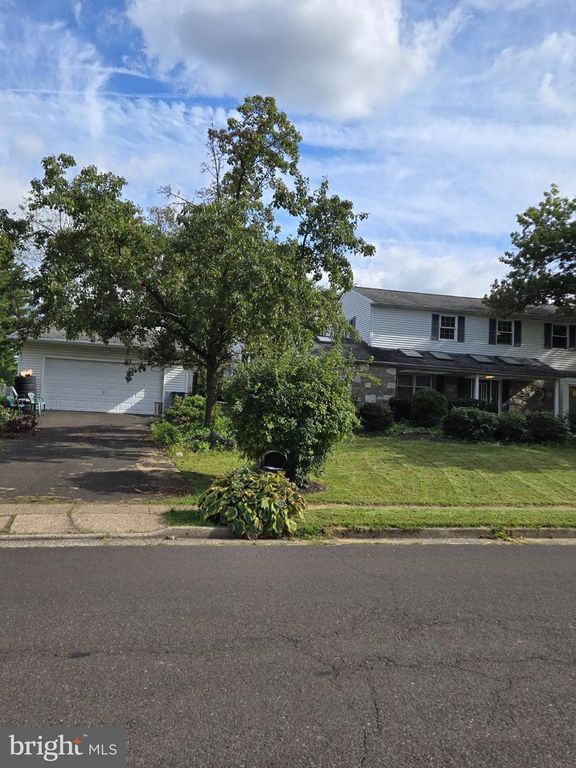 3549 MEADOWLARK DR, Huntingdon Valley, PA 19006 — exterior