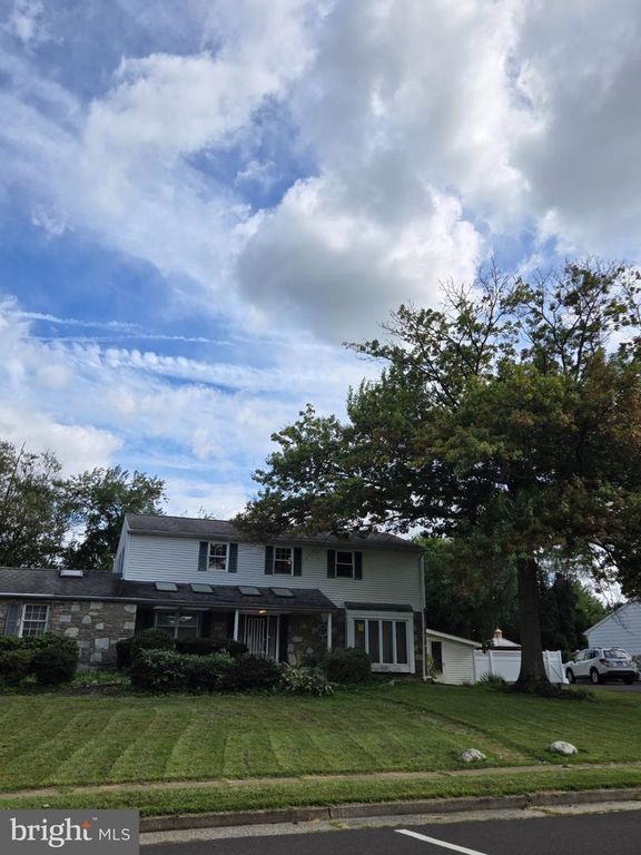 3549 MEADOWLARK DR, Huntingdon Valley, PA 19006 — photo 2