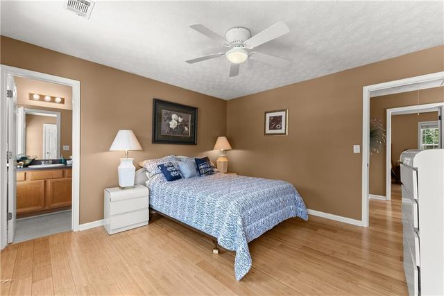 1628 Indian Way, Cumming, GA 30040