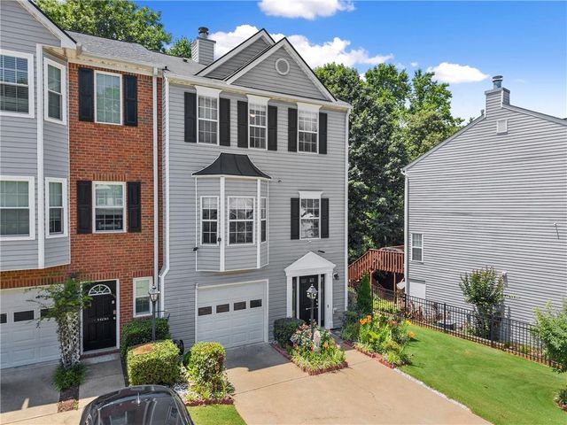 1628 Indian Way, Cumming, GA 30040