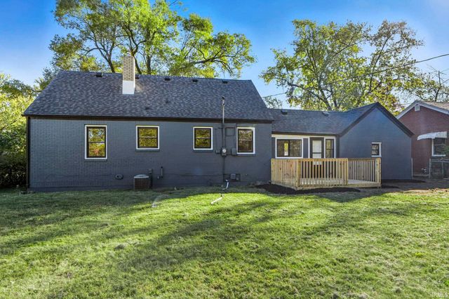 5630 Werling Drive, Fort Wayne, IN 46806