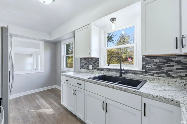 5630 Werling Drive, Fort Wayne, IN 46806