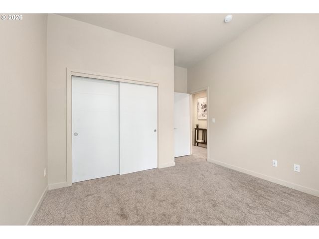 3970 Se REEDWAY St, Portland, OR 97202
