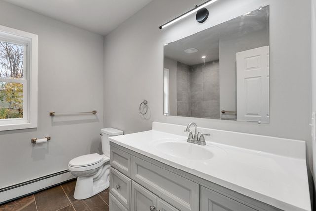 35 Cole Avenue, Northfield, VT 05663