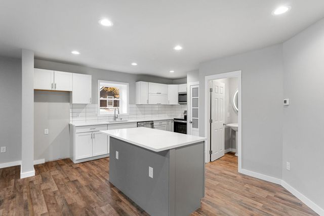 35 Cole Avenue, Northfield, VT 05663