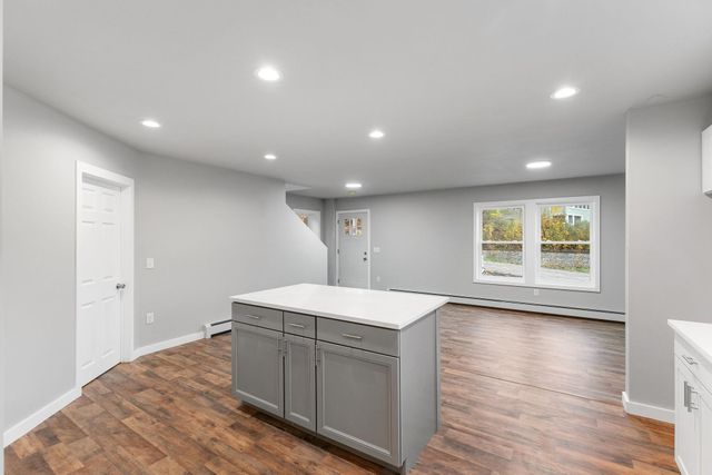 35 Cole Avenue, Northfield, VT 05663