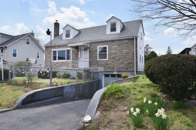 355 Upland Avenue, Yonkers, NY 10703