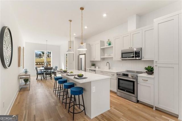 1237 Memorial Drive SE 403, Atlanta, GA 30316