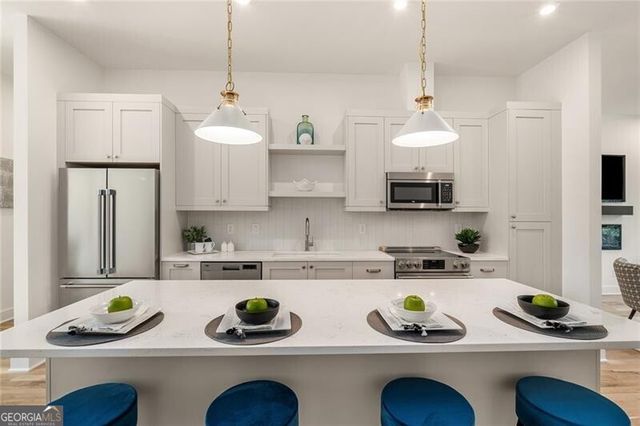 1237 Memorial Drive SE 403, Atlanta, GA 30316