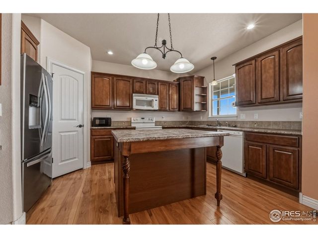 15 Trailside Dr, Fort Morgan, CO 80701