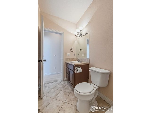 15 Trailside Dr, Fort Morgan, CO 80701