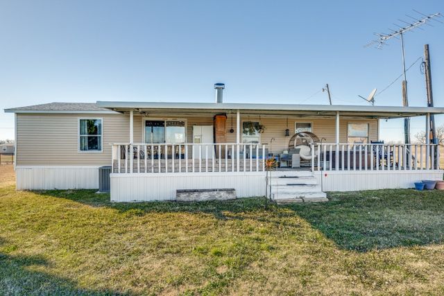 3133 County Road 1105, Celeste, TX 75423