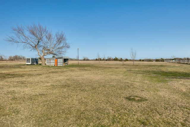 3133 County Road 1105, Celeste, TX 75423