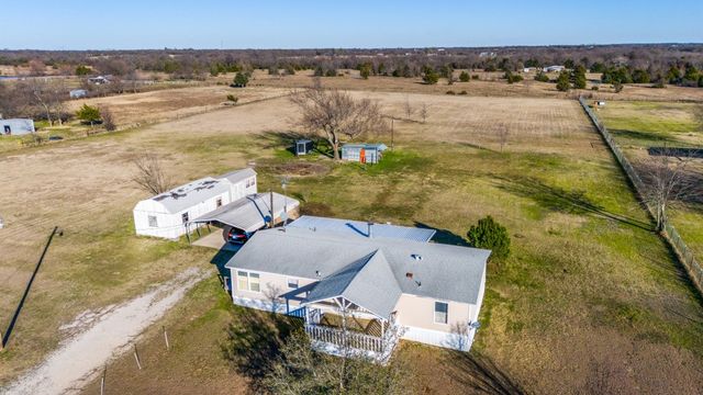 3133 County Road 1105, Celeste, TX 75423