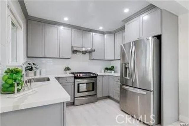 6171 Cleon, North Hollywood, CA 91606