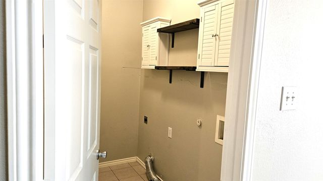 4620 Wolf Ridge Way, Fort Worth, TX 76244