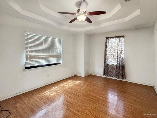 510 W Falcon Avenue, Pharr, TX 78577