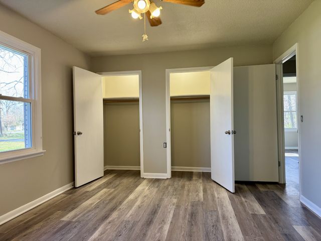 1211 Porter Rd, Lafayette, TN 37083