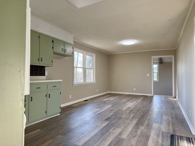 1211 Porter Rd, Lafayette, TN 37083