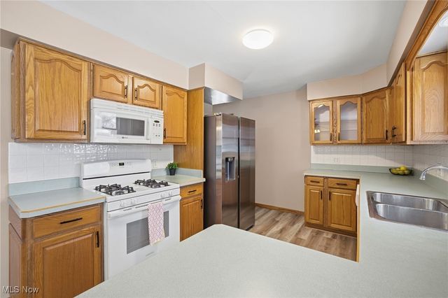 3856 Northview Drive, Stow, OH 44224