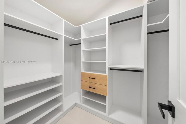 7540 Los Pinos Blvd, Coral Gables, FL 33143