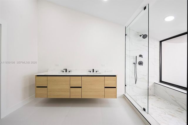 7540 Los Pinos Blvd, Coral Gables, FL 33143