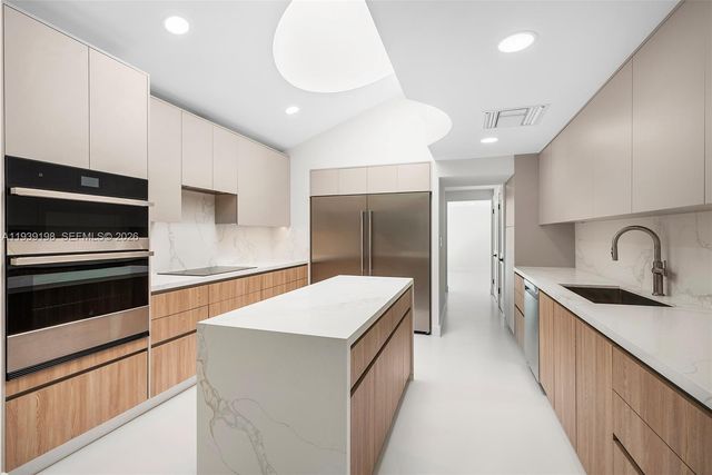 7540 Los Pinos Blvd, Coral Gables, FL 33143