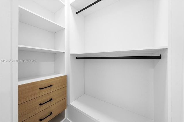 7540 Los Pinos Blvd, Coral Gables, FL 33143