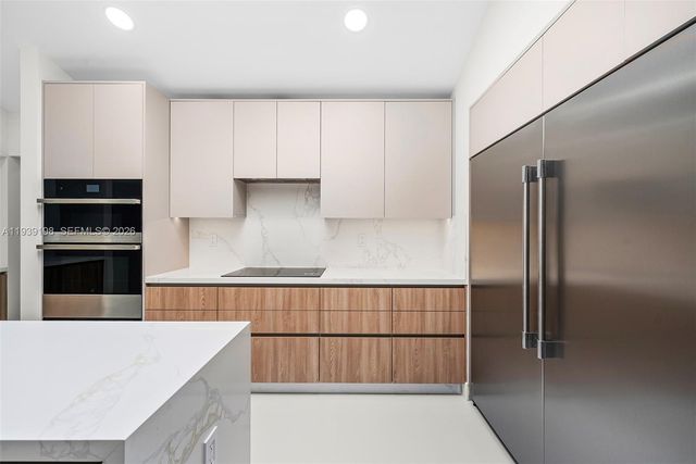 7540 Los Pinos Blvd, Coral Gables, FL 33143