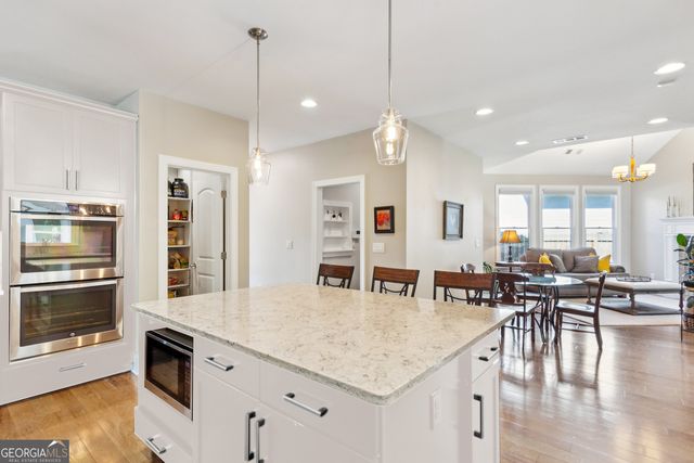 3909 Obryant Circle, Smyrna, GA 30082