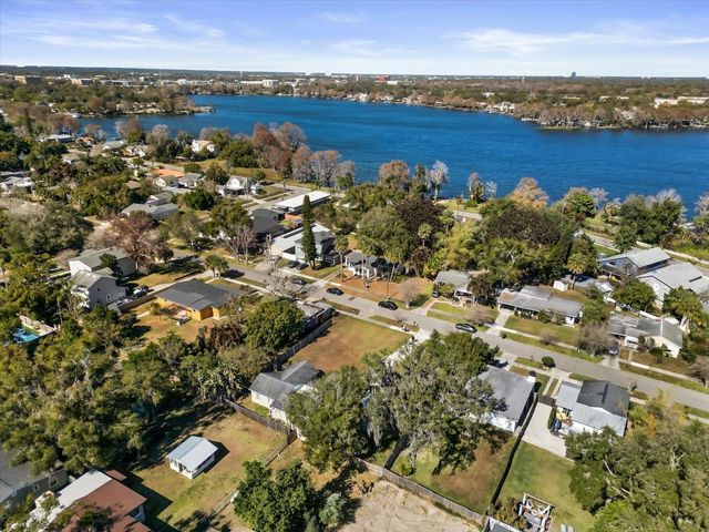 1860 STAUNTON AVENUE, Winter Park, FL 32789