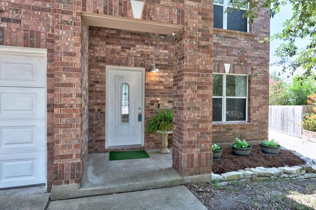 113 Bexar Forest CV, Elgin, TX 78621