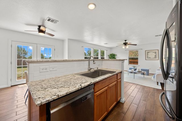 113 Bexar Forest CV, Elgin, TX 78621