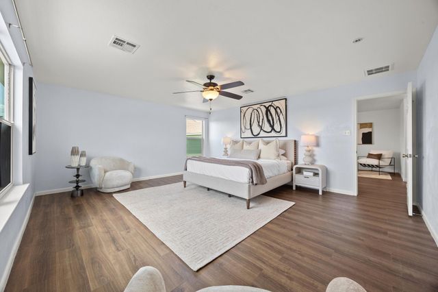113 Bexar Forest CV, Elgin, TX 78621