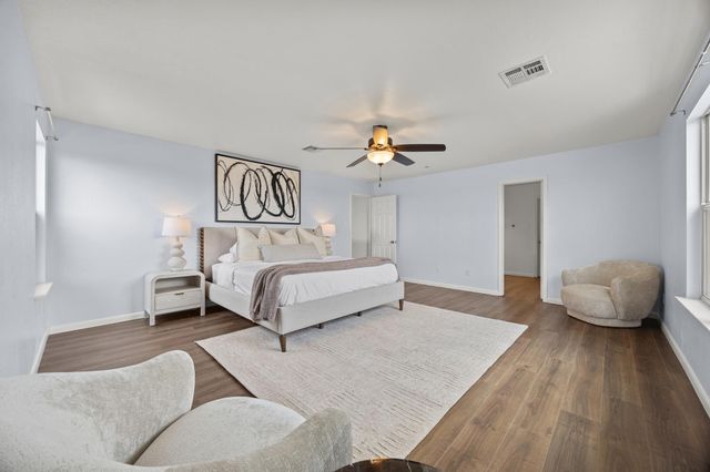 113 Bexar Forest CV, Elgin, TX 78621