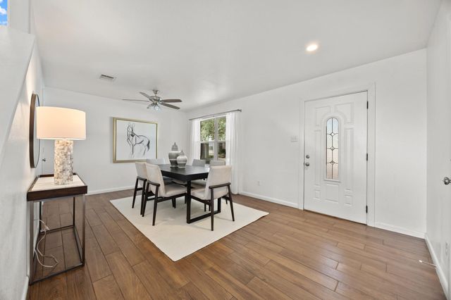 113 Bexar Forest CV, Elgin, TX 78621