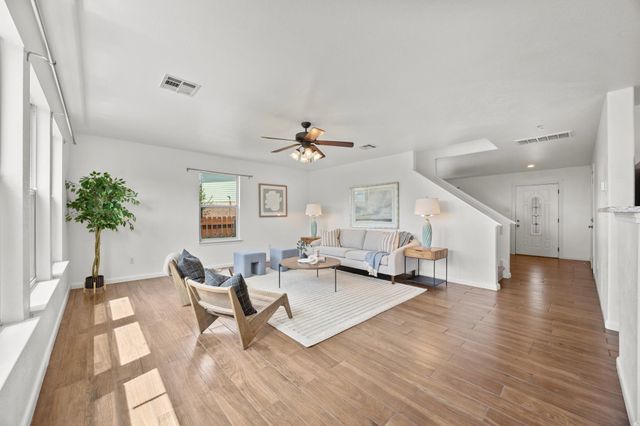 113 Bexar Forest CV, Elgin, TX 78621